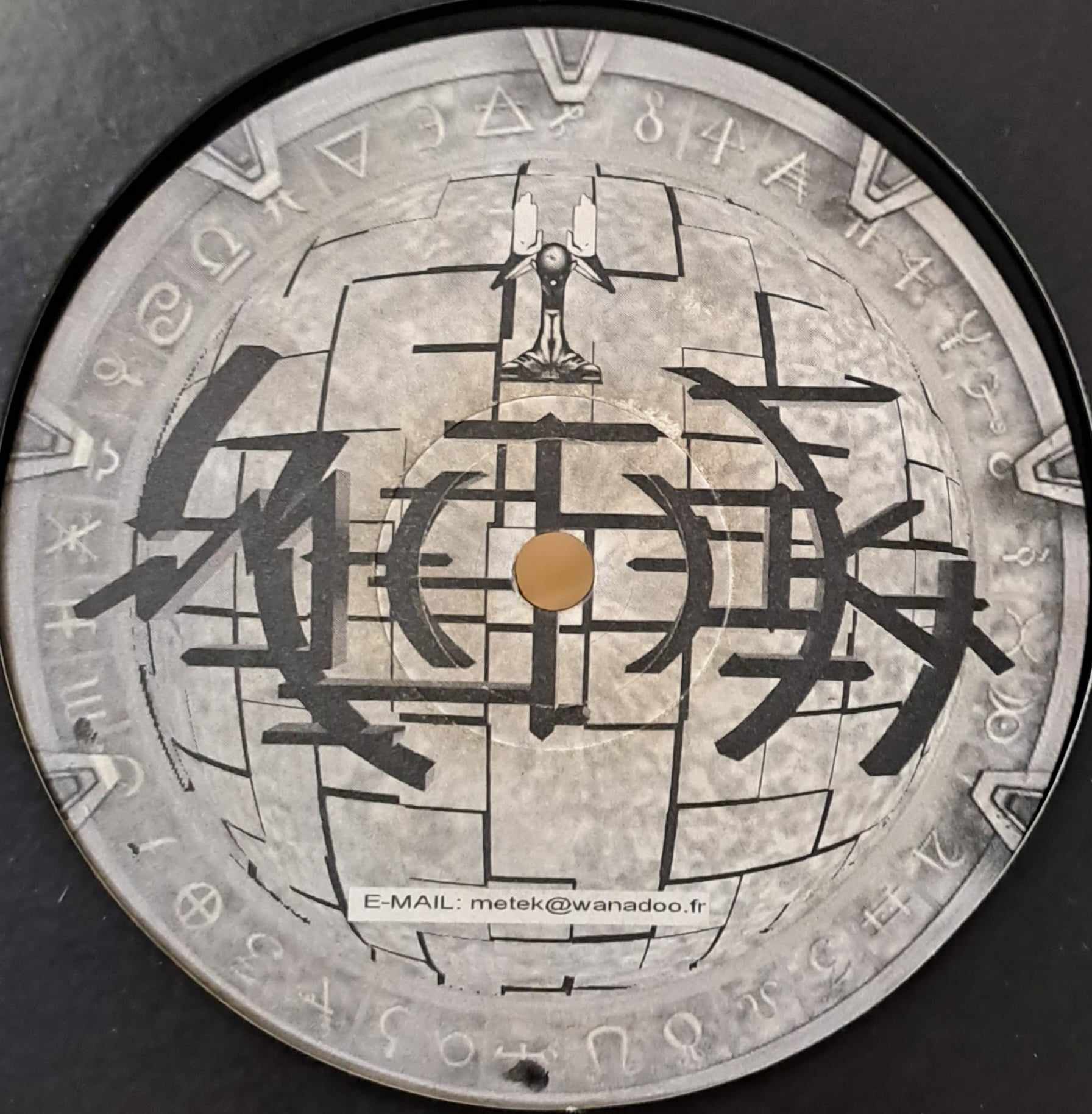 Metek 01 - vinyle freetekno